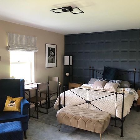 Boutique En-Suite Bedroom Cork Мэллов Экстерьер фото